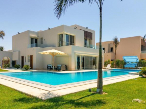 Hacienda Bay Villa with private pool